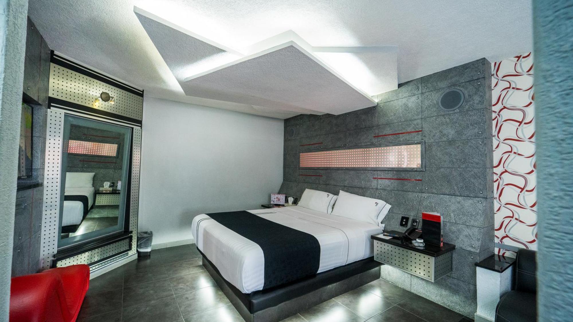 Kuboz Motor Hotel Zapopan Zewnętrze zdjęcie