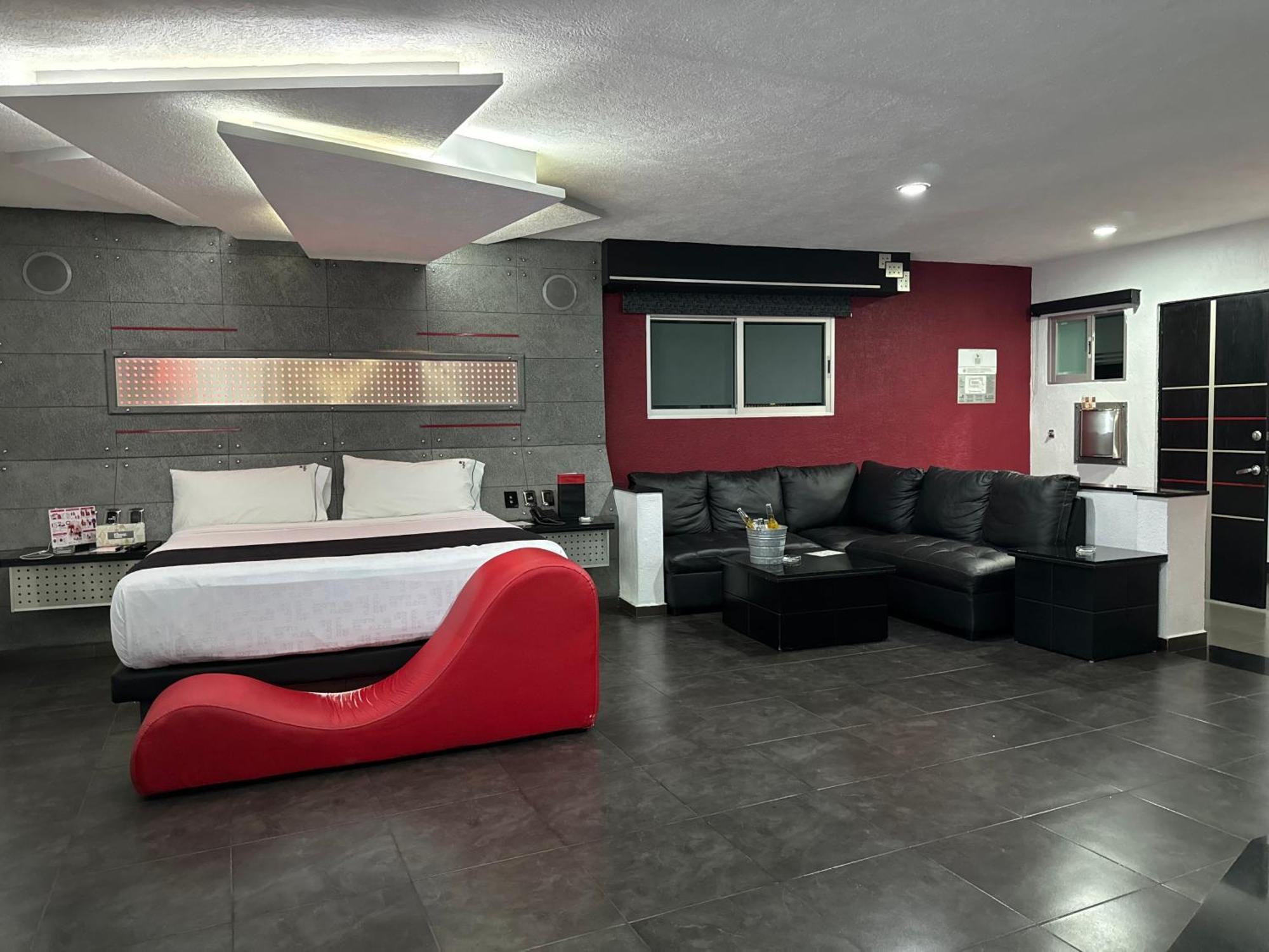 Kuboz Motor Hotel Zapopan Zewnętrze zdjęcie